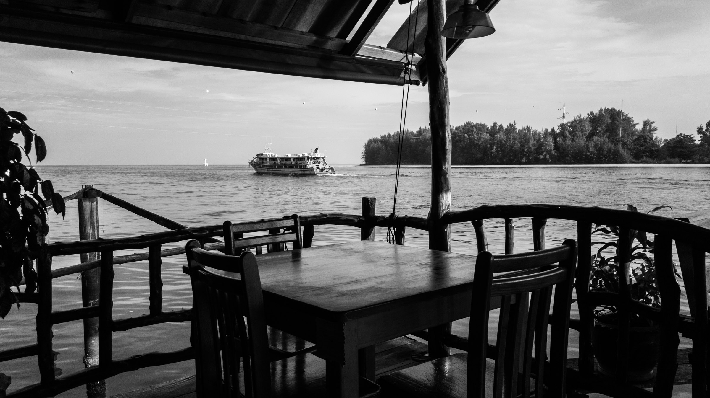 Black & White Koh Lanta